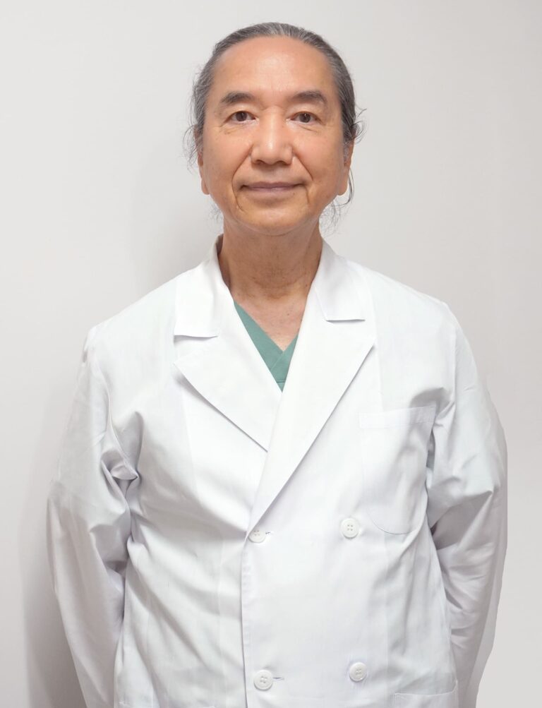 中村 隆資